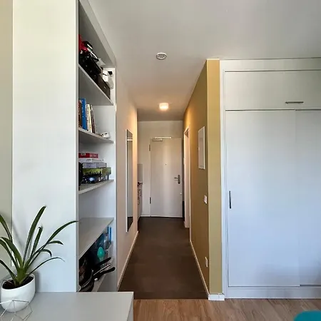 Apartment Neukoln *